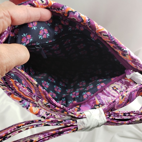Iconic Triple Zip Hipster in Dream Tapestry NWT - Picture 3 of 4